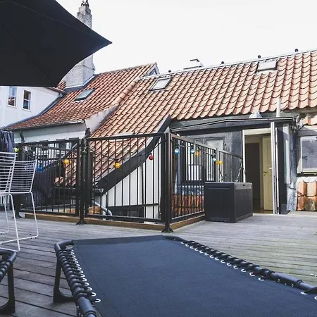 Apartment Stunning Flat With Private Rooftop In